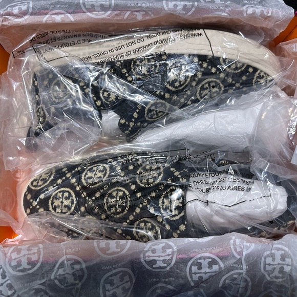 Tory Burch T Monogram Slip-on sneaker - Picture 4 of 4